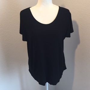 Lucy & Laurel top